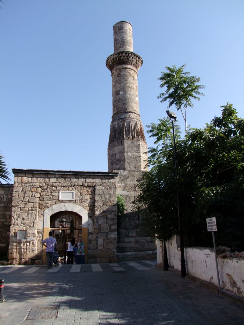 Broken minaret web.jpg